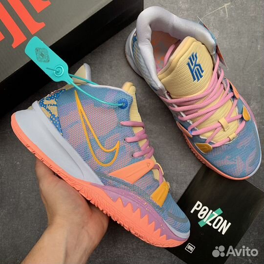 Кроссовки Nike Kyrie 7