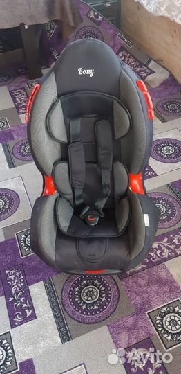 Детское автомобильное кресло