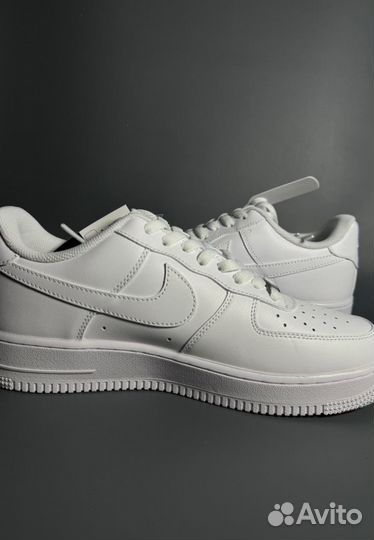 Кроссовки Nike AIR force 1 белые