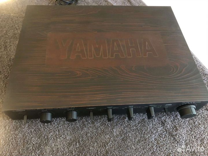 Предусидитель Yamaha C-2