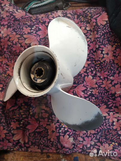 Продам винт гребной на ямаху шаг 12 либо обмен 11