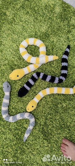 Змейка игрушка
