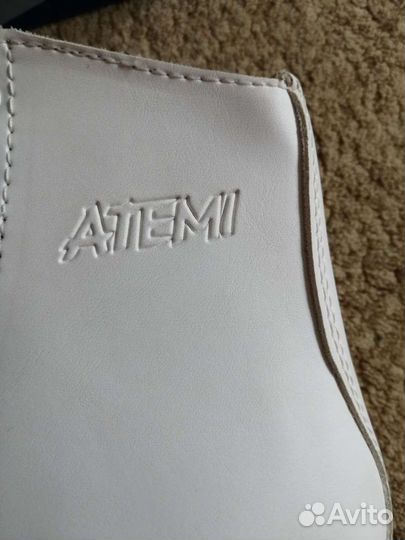 Коньки фигурные