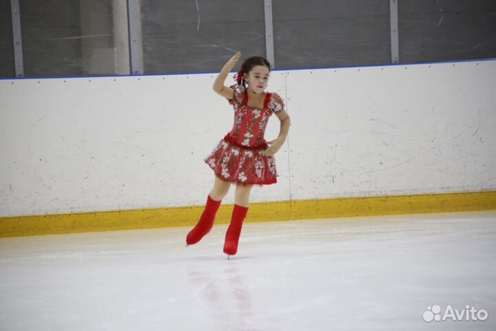 Платье для фигурного катания