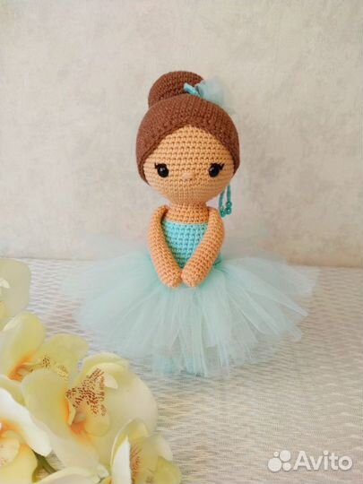 Кукла вязаная Балерина ручной работы