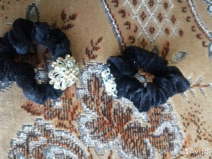 Резинки для волос