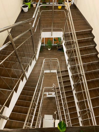 2-к. квартира, 70,2 м², 4/4 эт.