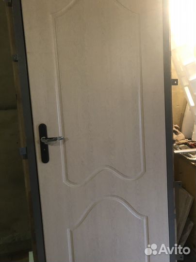 Дверь металлическая новая