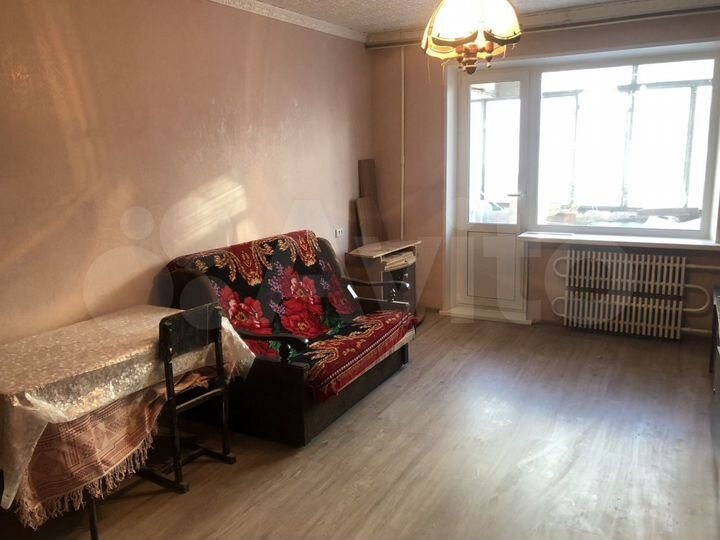 2-к. квартира, 50 м², 1/5 эт.