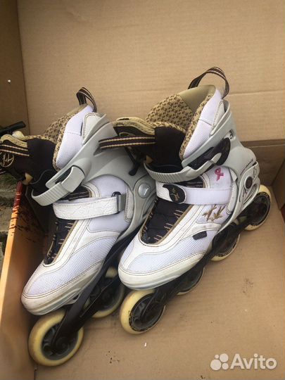 Продам коньки