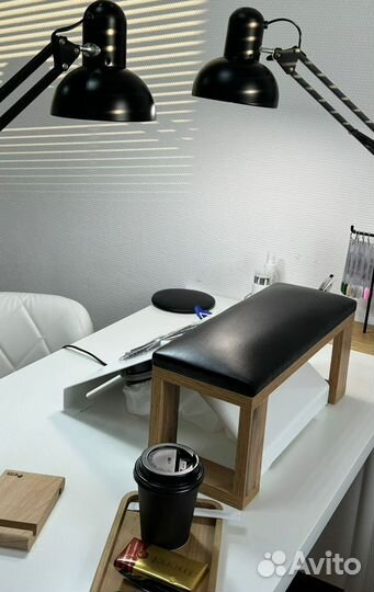 Подставка для рук маникюрная