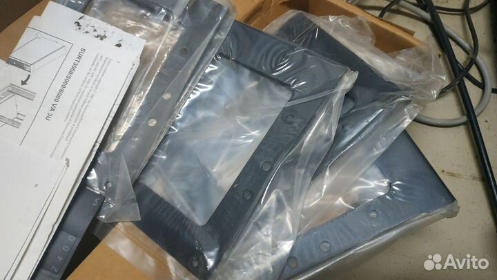 Монтажные рельсы APC surtrk2