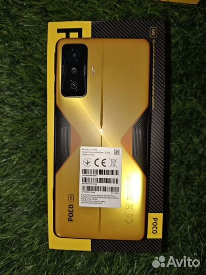 Xiaomi Poco F4 GT, 8/128 ГБ