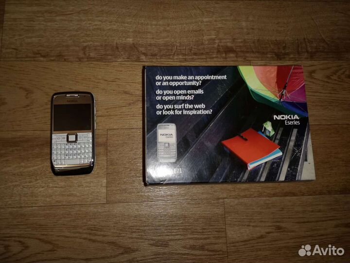 Телефон Nokia E71