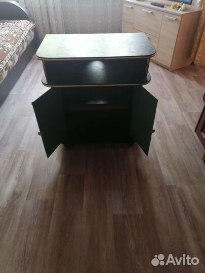 Тумба под тв