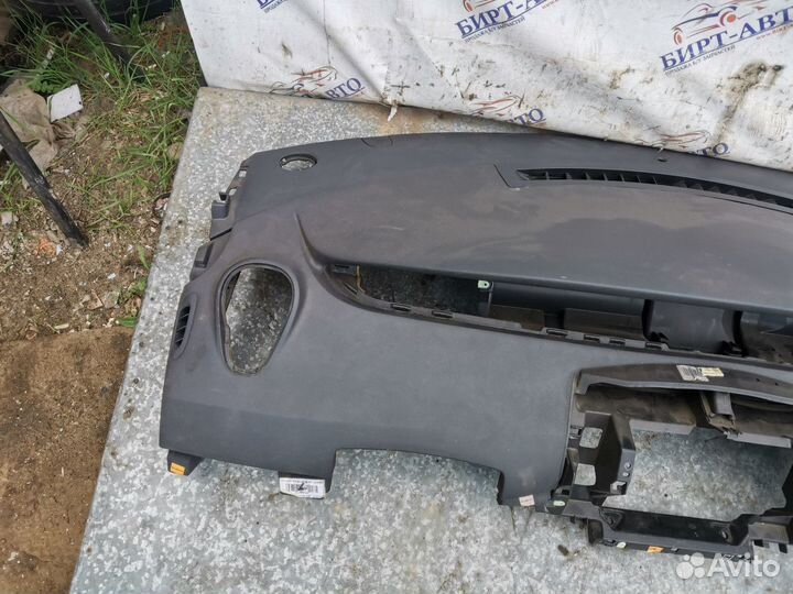 Торпедо Renault Scenic II рестайлинг (2006—2009)