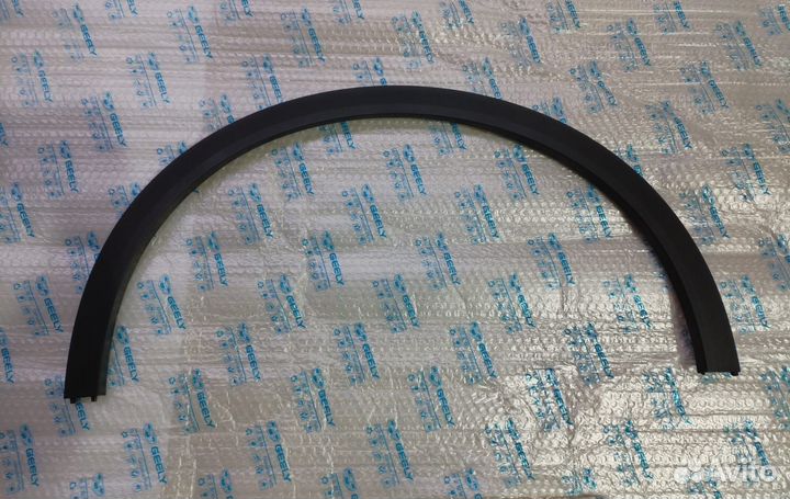 Молдинг 6073056600