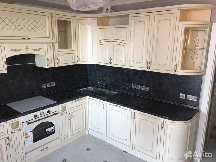 Кухня угловая за 2- 4 дня.Указана цена за метр