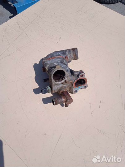 Корпус термостата Mitsubishi RVR Z N11W 4G93