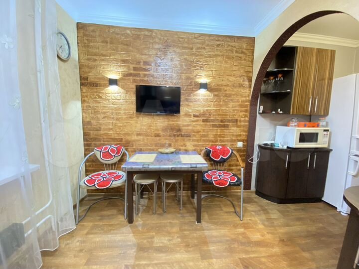 2-к. квартира, 48 м², 6/9 эт.