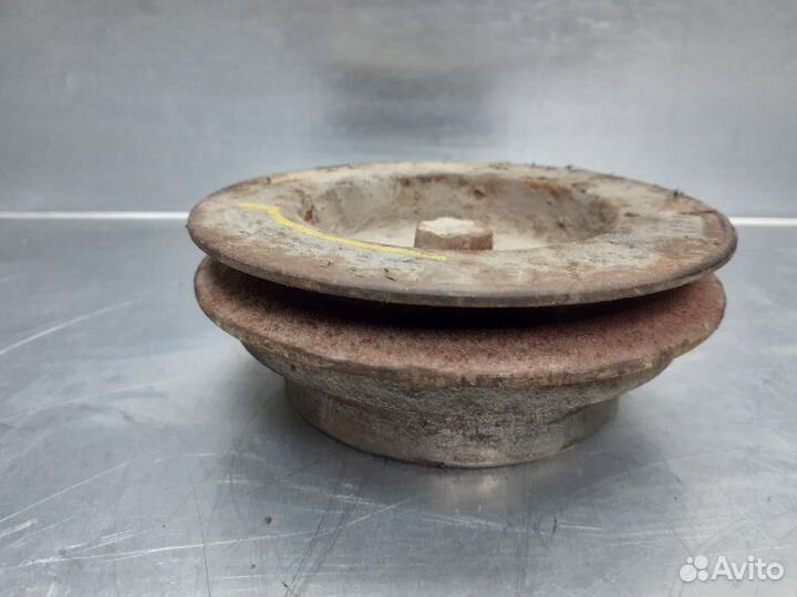 Шкив клинового ремня Volkswagen Passat B3