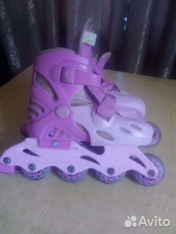 Роликовые коньки