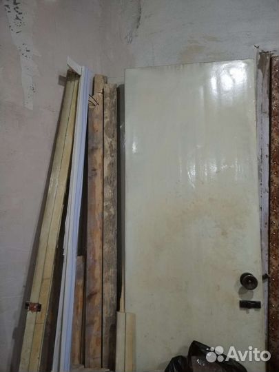 Отдам двери