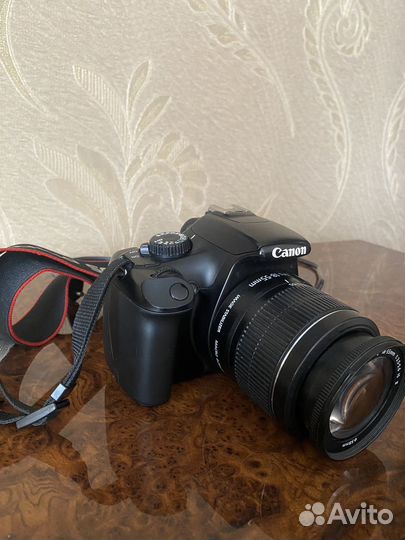 Фотоаппарат canon1100D