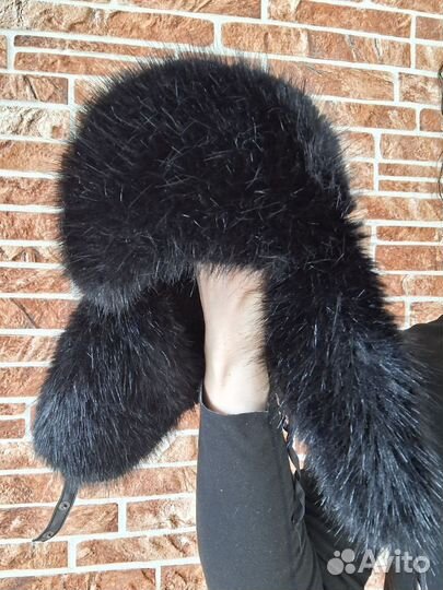 Тёплая мужская зимняя шапка с ушами