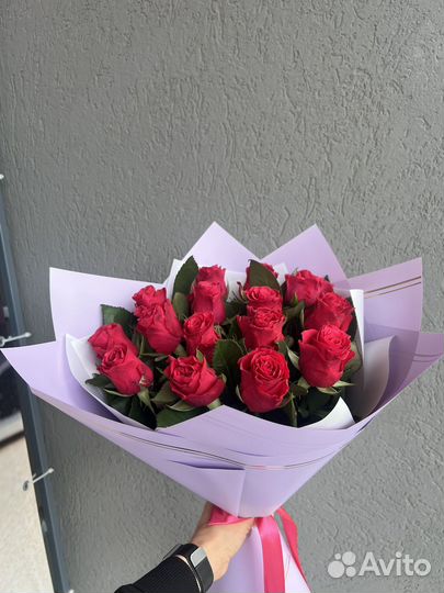 Букеты из 15,27,51,101 роз