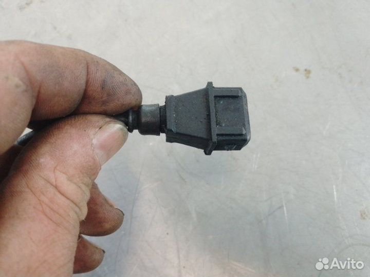 Датчик положения коленвала Audi A6 C4 1994-1997