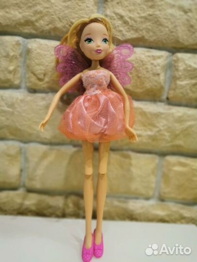 Кукла Winx Флора