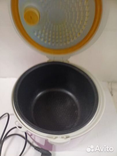 Мультиварка Servitta S50403 (Д)