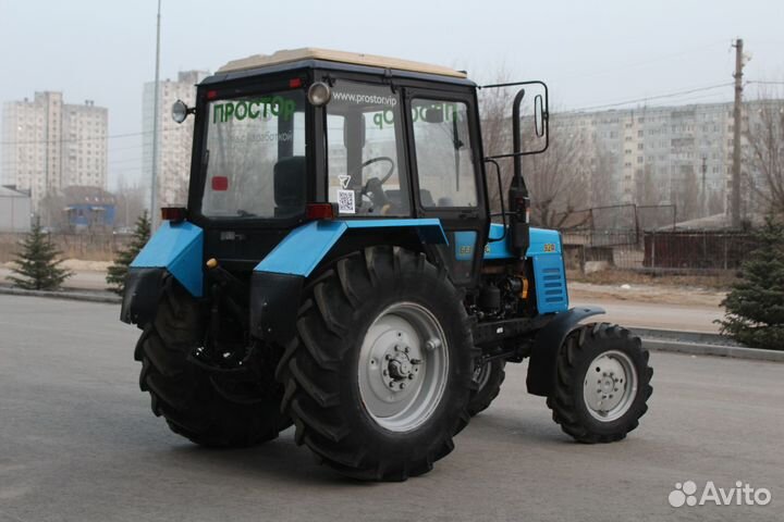 Трактор МТЗ (Беларус) 920, 2011