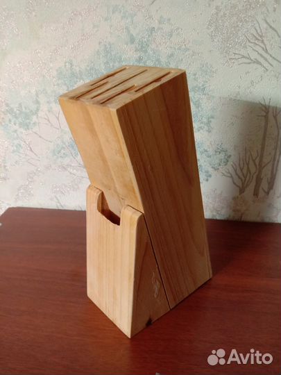 Подставка для кухонных ножей