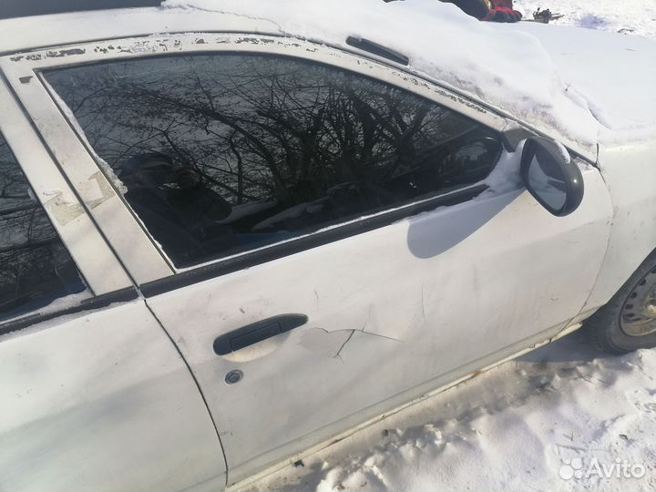 Двери Nissan Ad