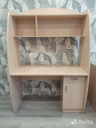 Детский школьный уголок