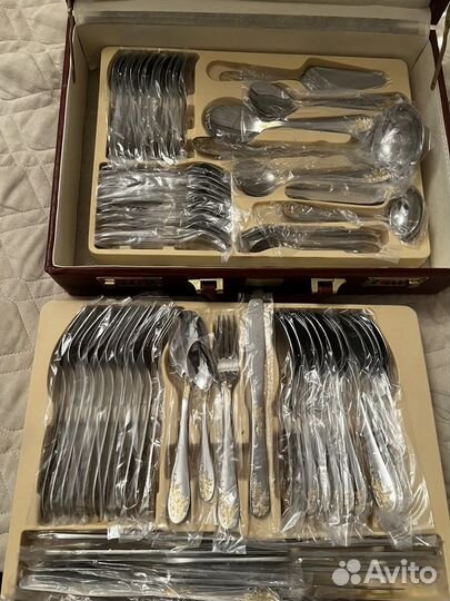 Столовый набор на 72 предмета из нержавеющей стали