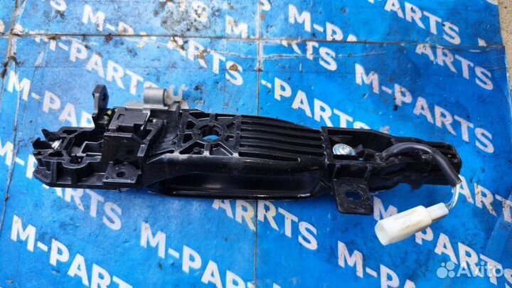 Ручка двери внешняя передняя левая Mazda Axela