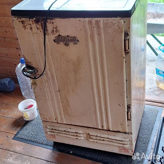 Холодильник Саратов СССР