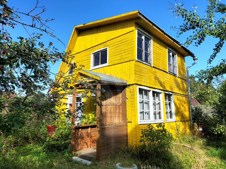 Дача 40 м² на участке 6 сот.