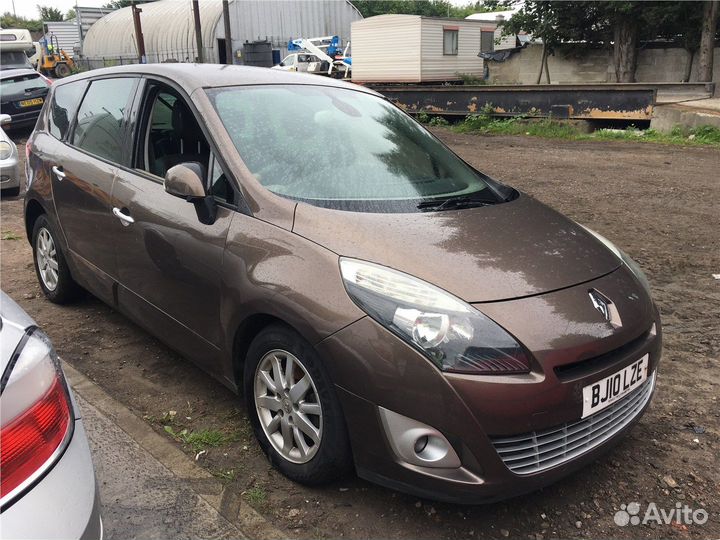 Разбор на запчасти Renault Scenic