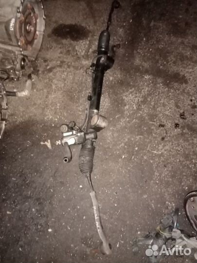 Рулевая рейка передняя на nissan fuga Y50