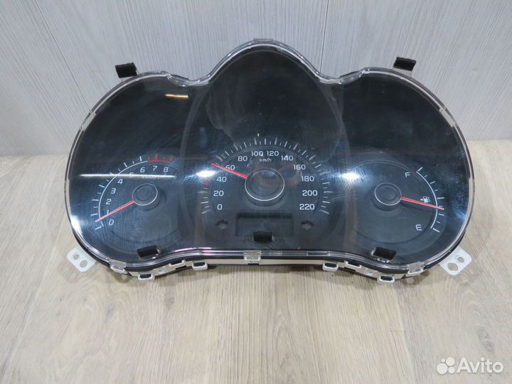 Панель приборов Kia Rio 3