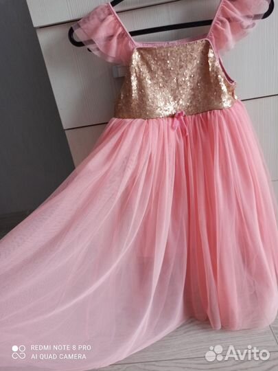 Праздничное платье