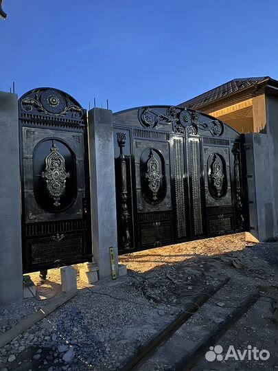 Кованные ворота премиум