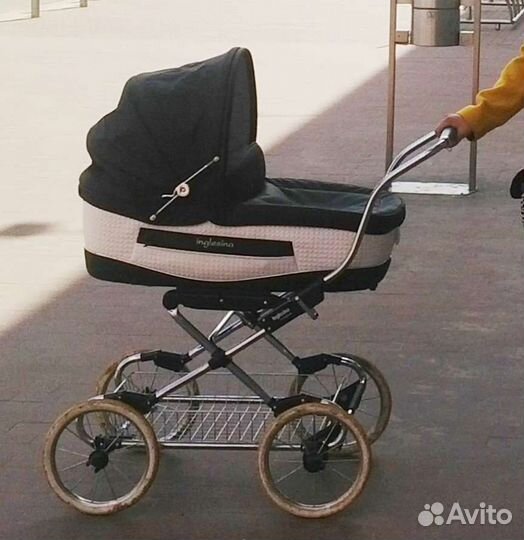 Коляска inglesina vittoria