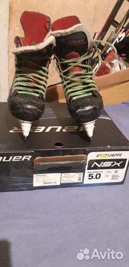 Коньки хоккейные