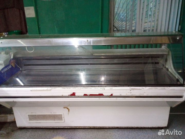 Холодильные витрины бу