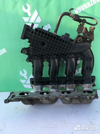 Коллектор впускной Фиат Стило